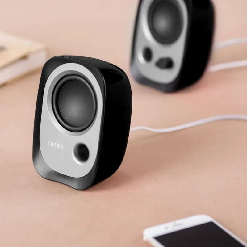 Edifier R12U 2.0 USB Speakers - Black