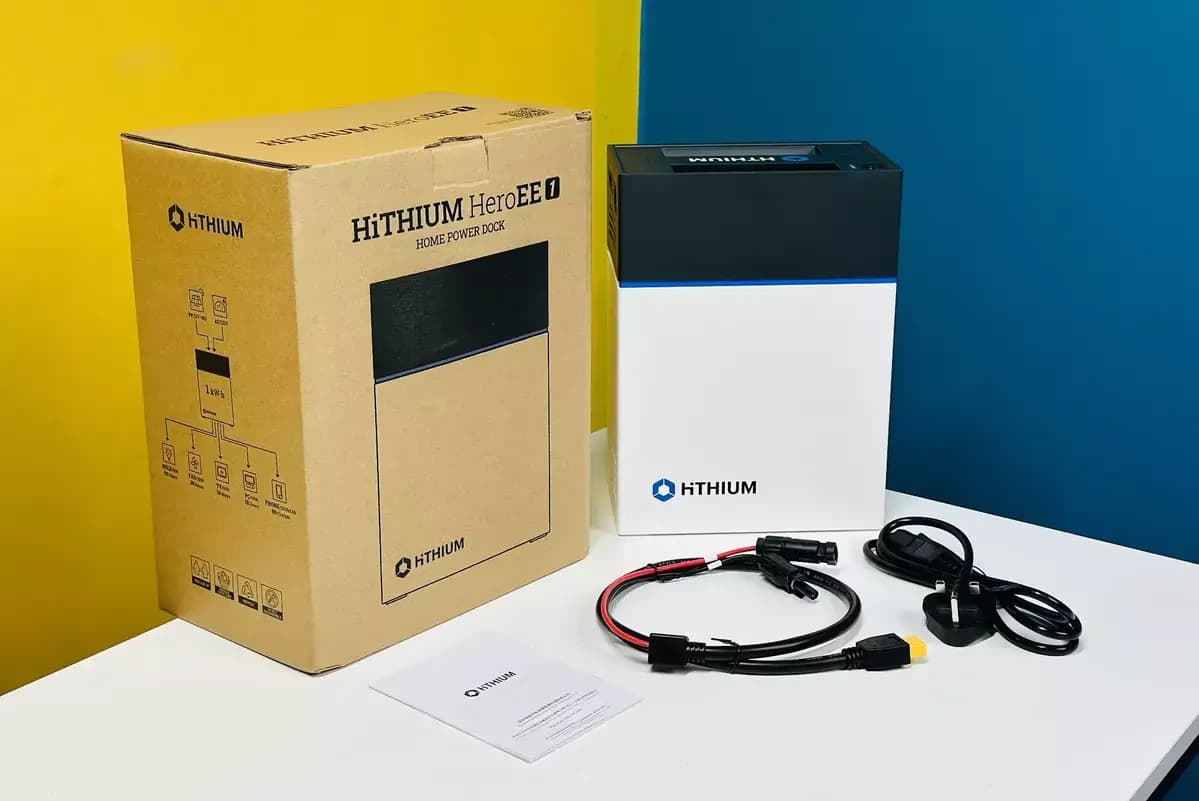 Hithium 200W, 1KWh HeroEE 1 Portable Solar IPS image 2