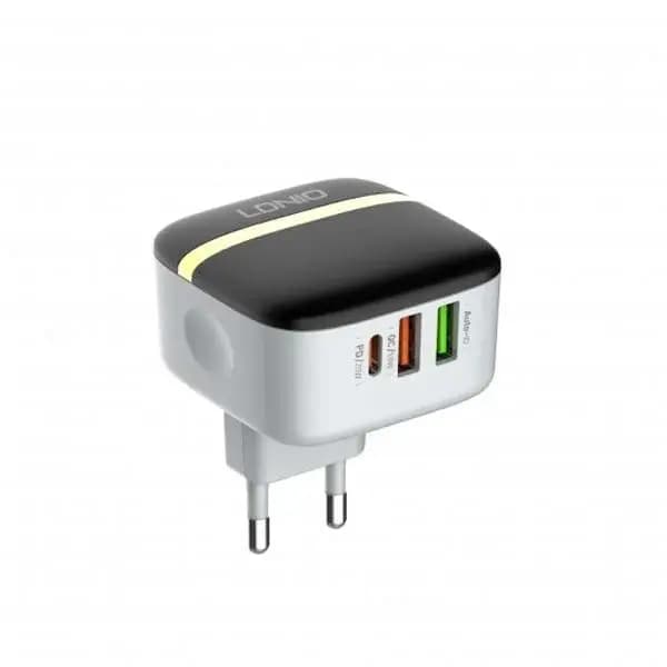LDNIO A3513Q 2 USB-A & 1 USB-C Portable Fast Charger