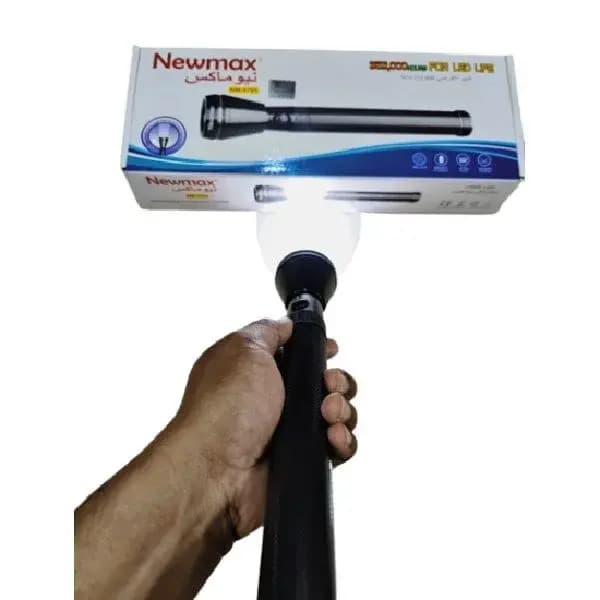 Newmax NM 4795 Rechargeable FlashLight 6000mAh Battery