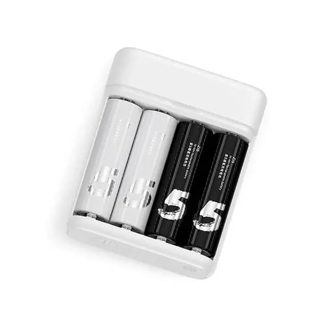 XIAOMI ZMI RECHARGEABLE 4 SLOTS PORTABLE BATTERY CHARGER